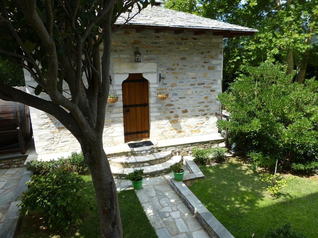 Ta Xelidonakia Bed & Breakfast Pinakátai Dış mekan fotoğraf